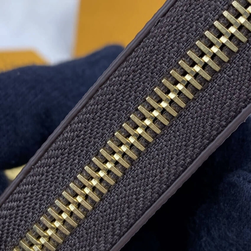 3 large g Louis Vuitton Monogram Zippy Wallet Brown - Image 6