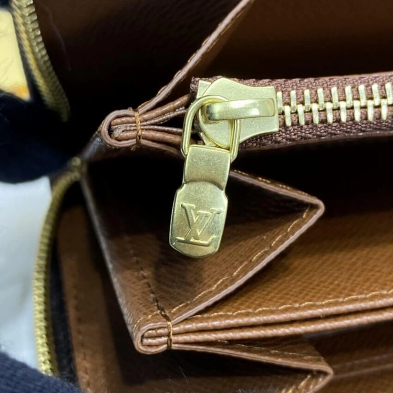 3 large g Louis Vuitton Monogram Zippy Wallet Brown - Image 8