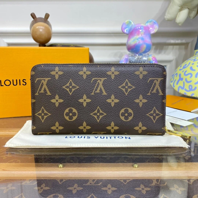 Blue Louis Vuitton Mount Fuji Vivienne Holiday Monogram Zippy Wallet Blue - Image 3