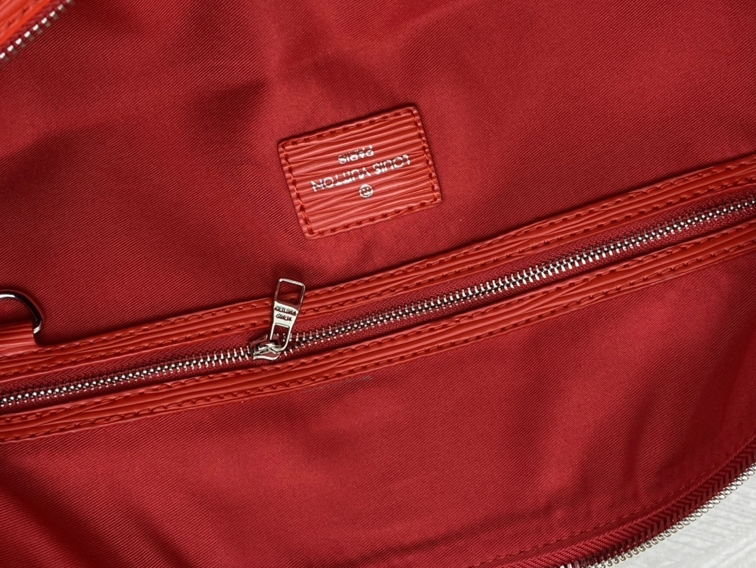 Louis Vuitton Travel Bags For Unisex Fashionable 778 - Image 7