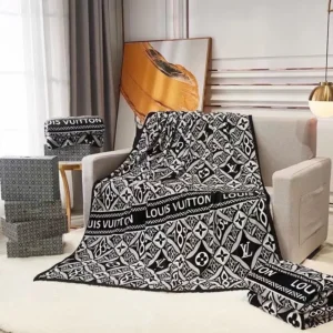 Minimalist 3607 Louis Vuitton LV Blanket