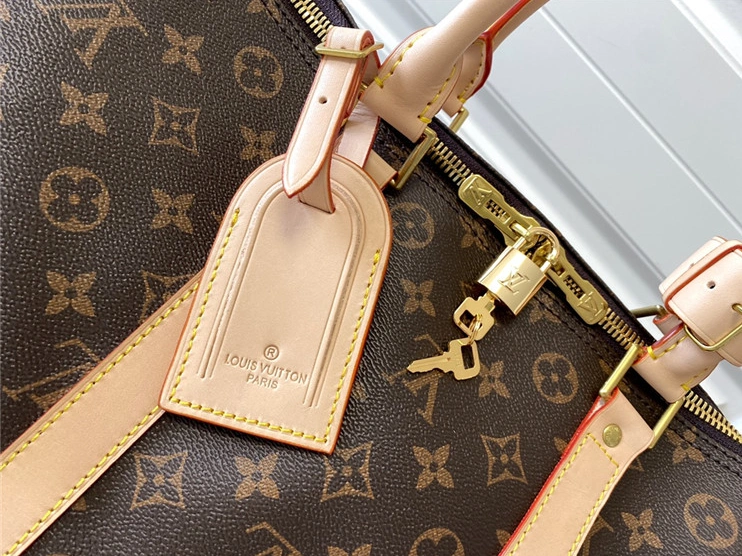 Minimalist 5608 Louis Vuitton Travel Bags - Image 5
