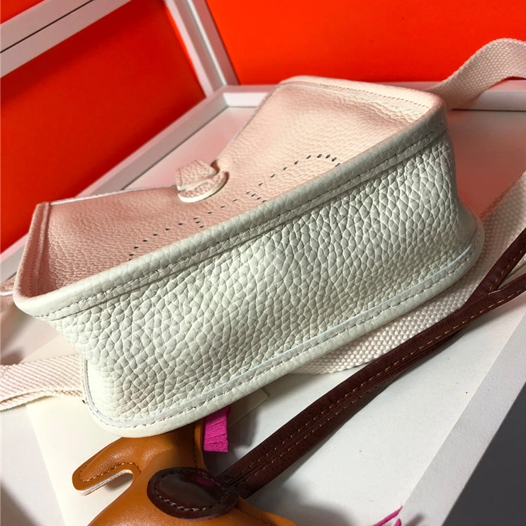 Minimalist 8925 Hermes AAA Quality Messenger Bags For Women - Image 3