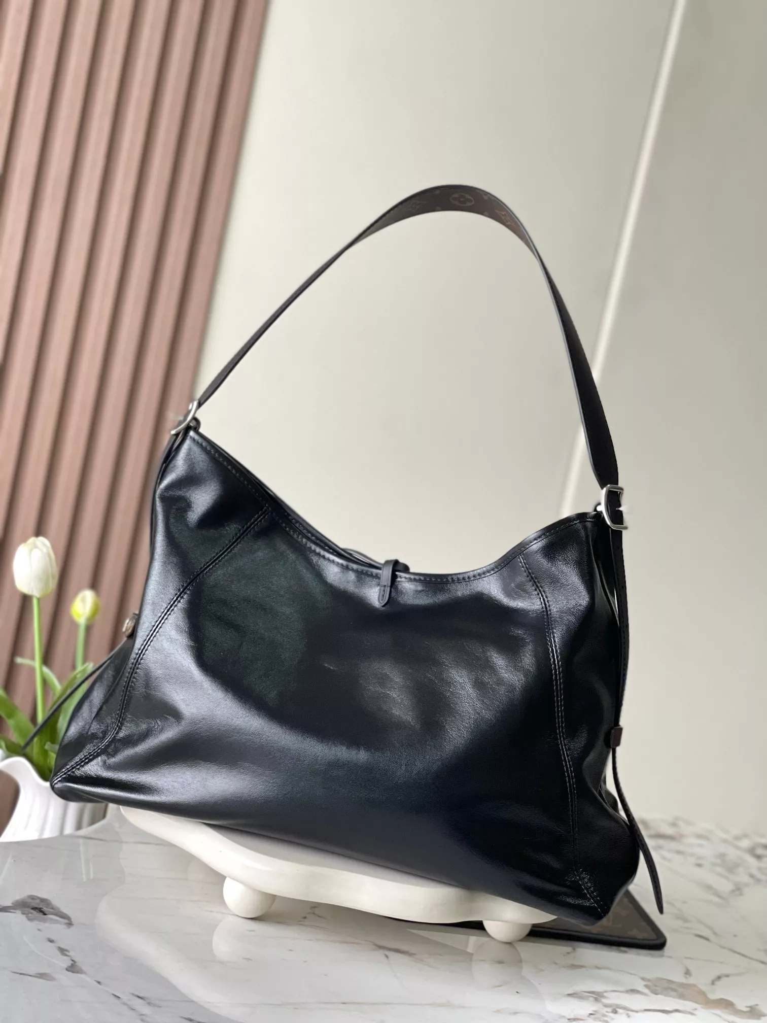 Modern 7579 Louis Vuitton AAA Quality Shoulder Bags For Women - Image 3