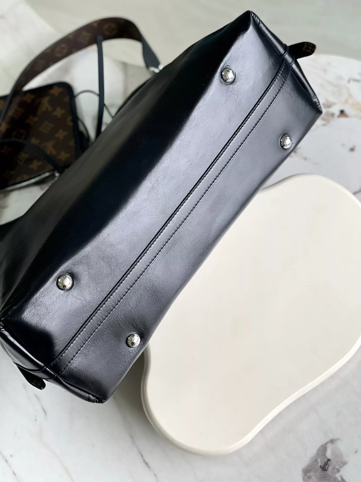 Modern 7579 Louis Vuitton AAA Quality Shoulder Bags For Women - Image 8