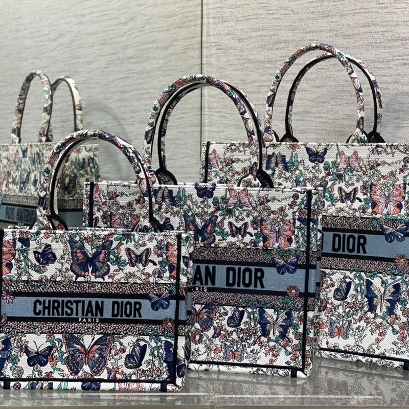 ModernLook 4419 Dior Book Tote In Toile De Jouy Papillon Motif Canvas White