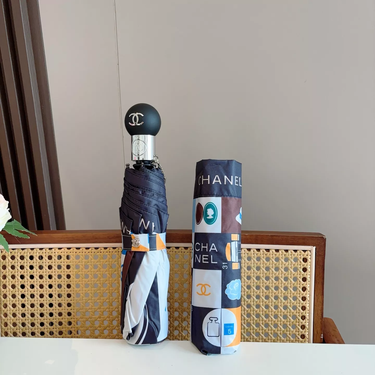 NewStyle 1827 Chanel Umbrellas - Image 5