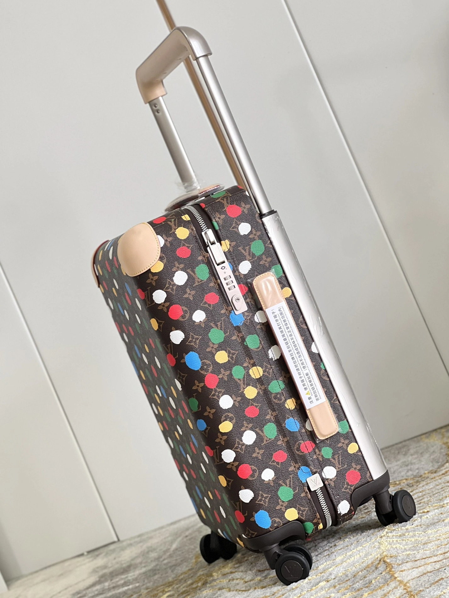 Popular 3165 Louis Vuitton Luggage - Image 3