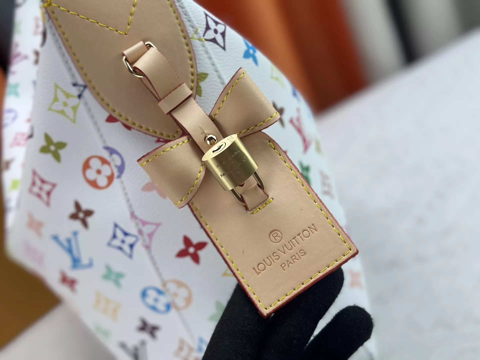 Practical 3032 Louis Vuitton AAA Quality Shoulder Bags For Women - Image 3