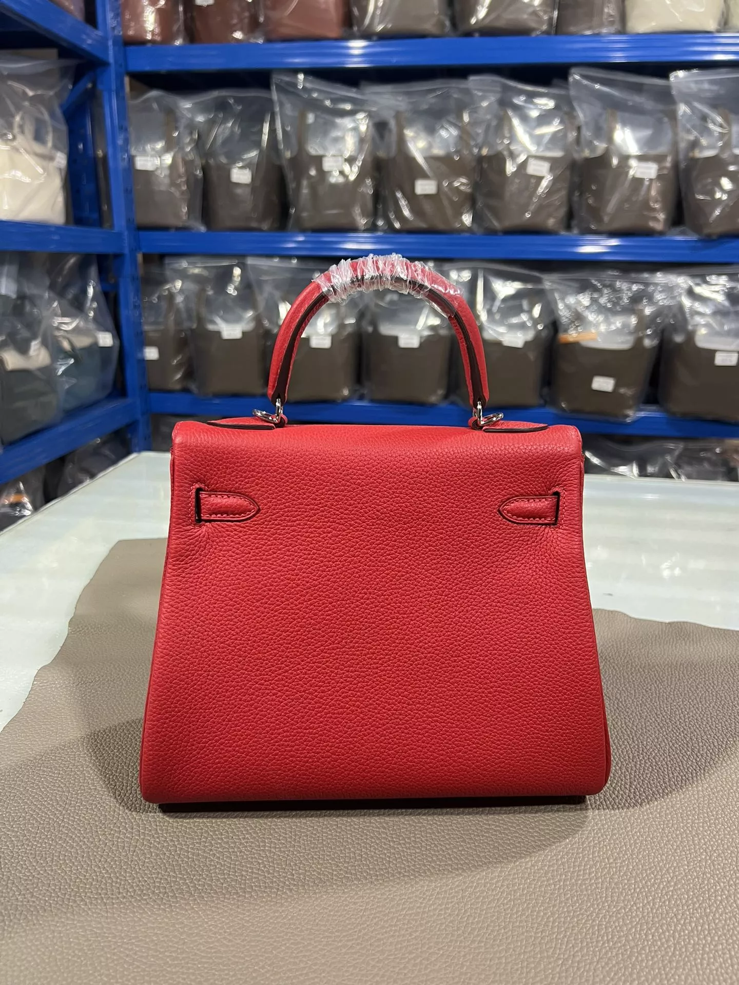 Reliable 206 Hermes AAA Quality Handbags For Women - Image 3