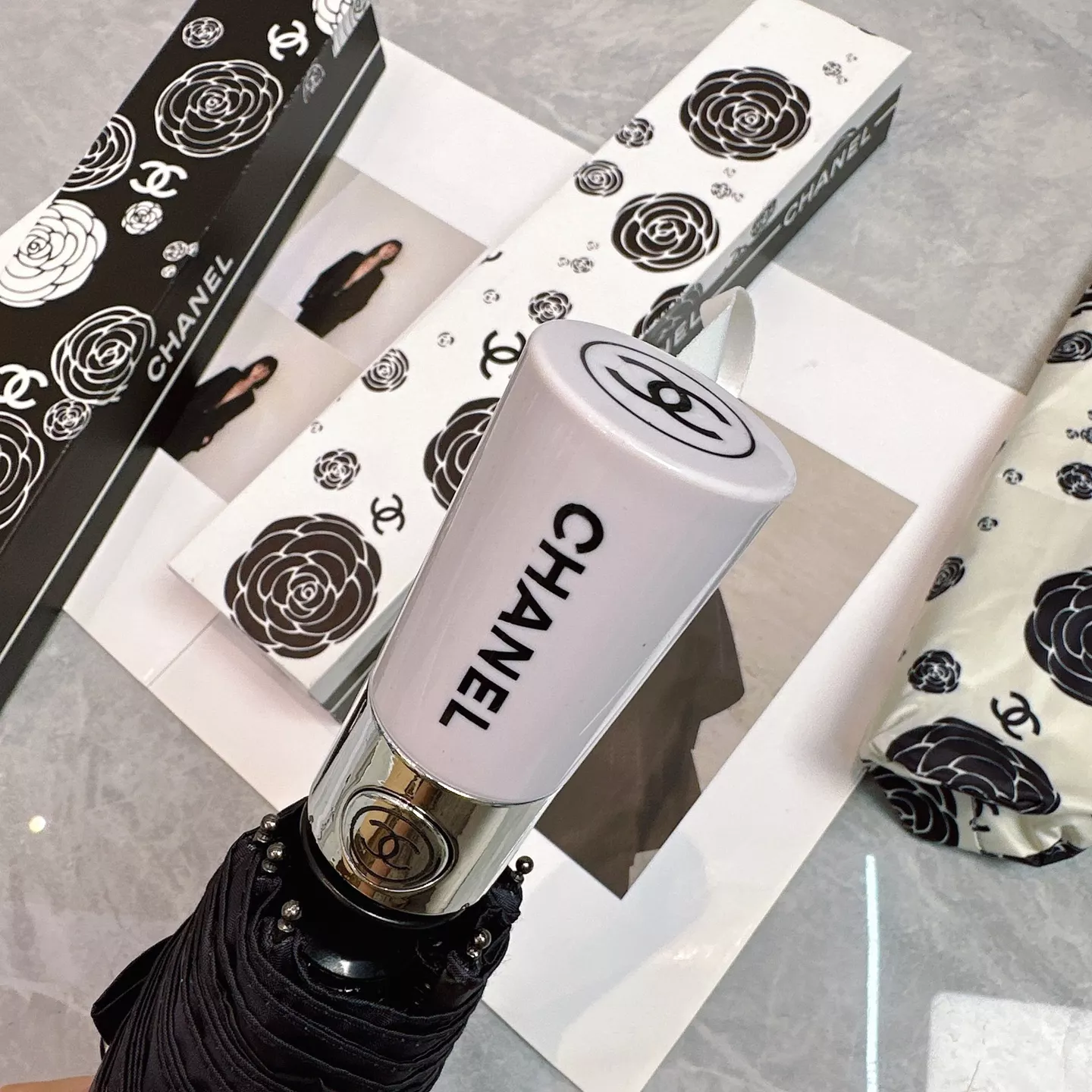 Reliable 6547 Chanel Umbrellas - Image 3