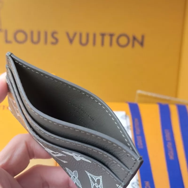 Resilient 6680 Louis Vuitton AAA Quality Card Case - Image 6