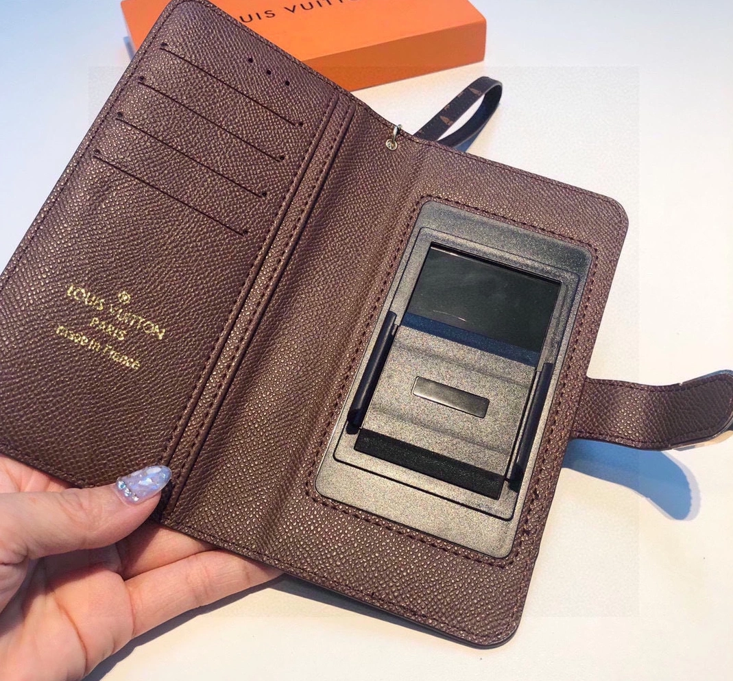 SmartChoice 790 Louis Vuitton LV iPhone Case - Image 6