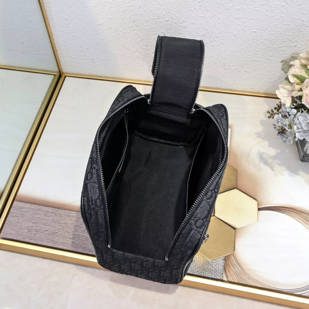 Soft 5064 Christian Dior AAA Quality Handbags For Women - Image 8