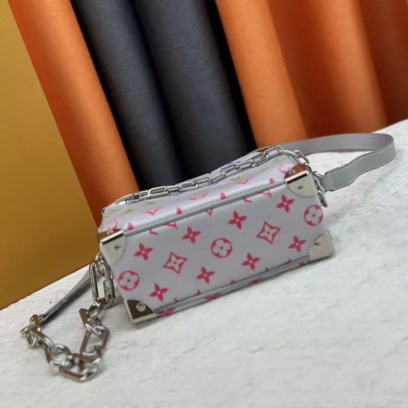 Soft 8427 Louis Vuitton AAA Quality Messenger Bags For Women - Image 5