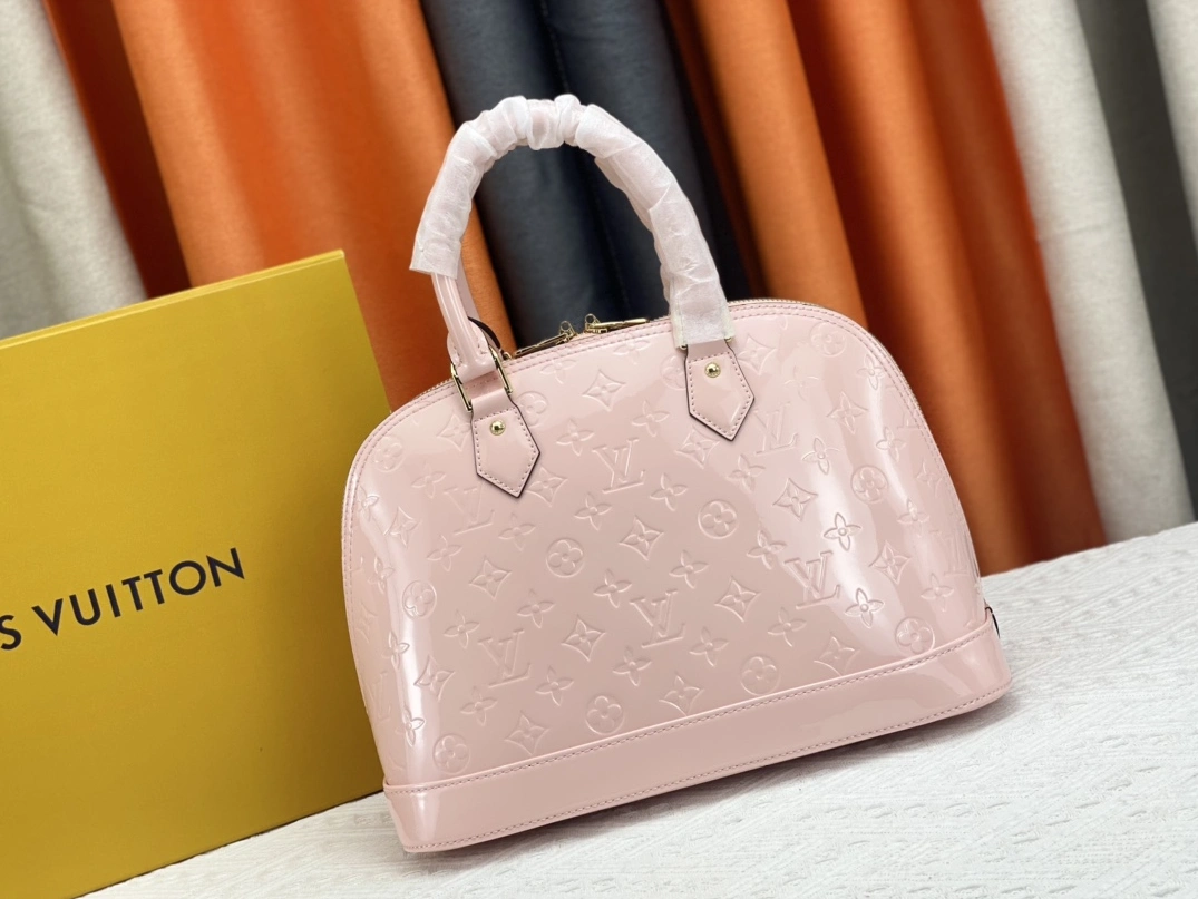 Soft 9283 Louis Vuitton AAA Quality Handbags For Women - Image 3