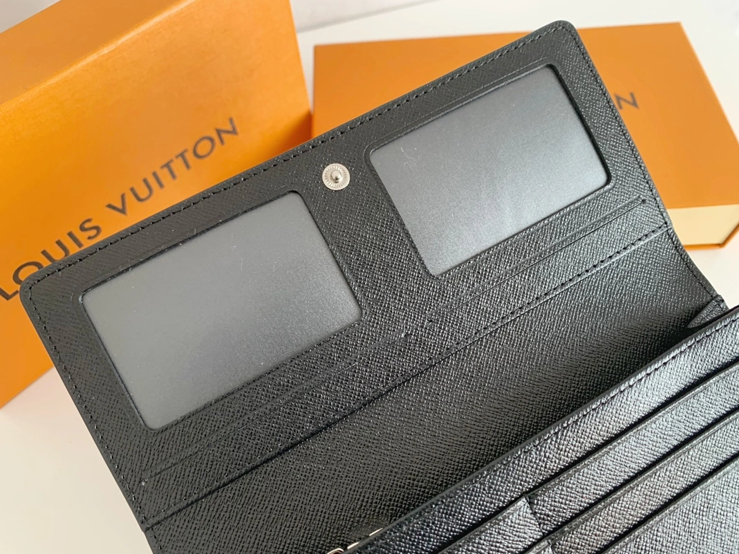 Sophisticated 1787 Louis Vuitton LV Wallets For Women - Image 7