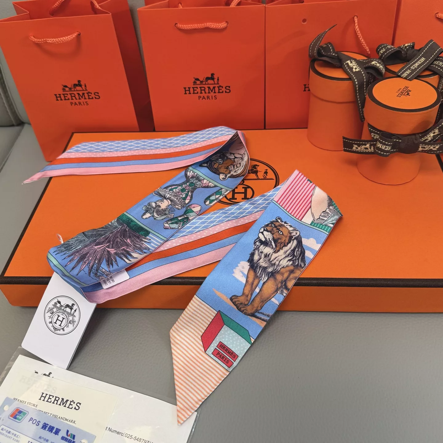 Sophisticated 4707 Hermes Silk Scarf