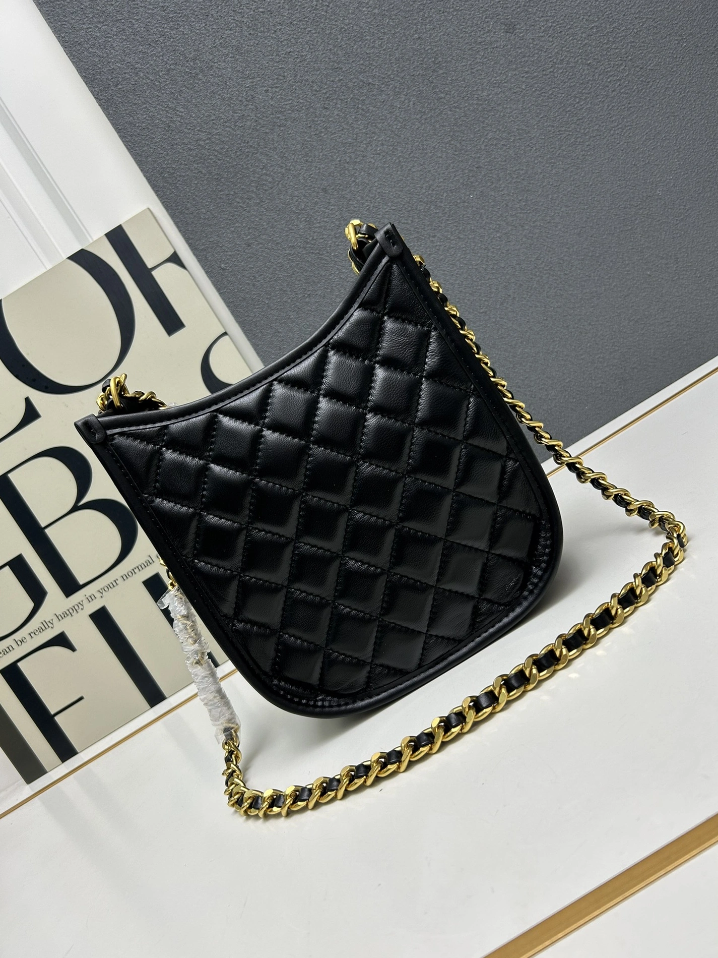 Sophisticated 7780 Chanel AAA Quality Messenger Bags For Women - Image 3