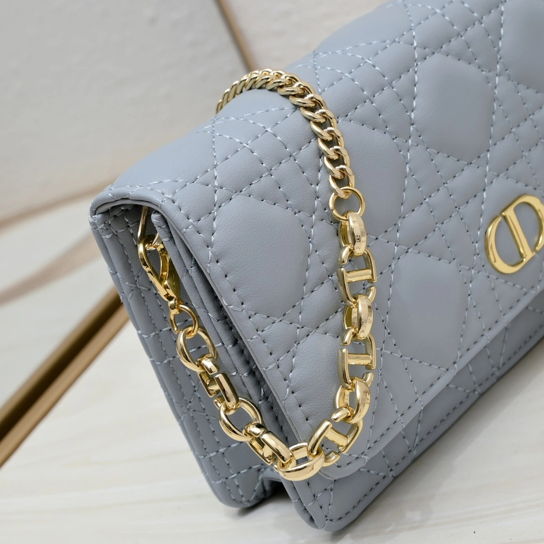 SportInspired 5893 Christian Dior AAA Quality Messenger Bags For Women - Image 4