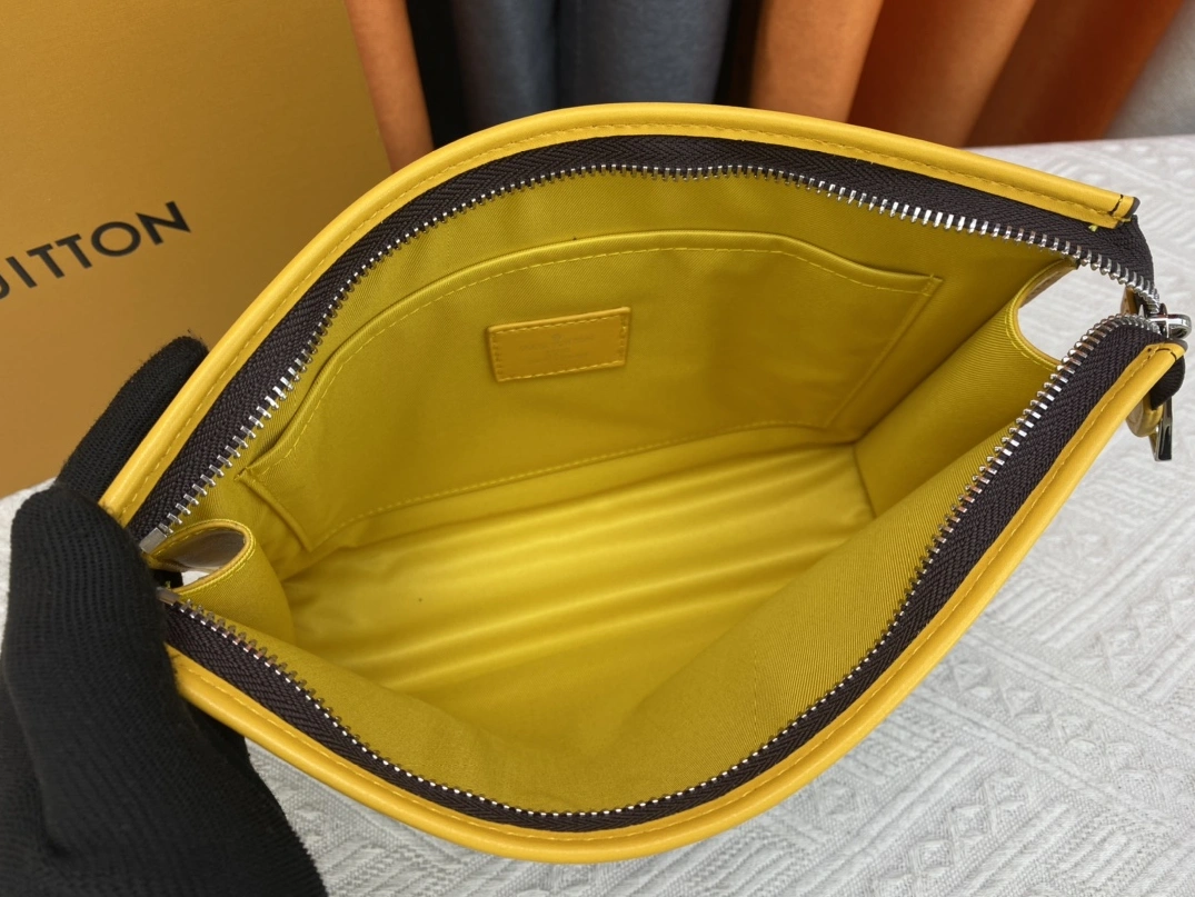 SportInspired 7641 Louis Vuitton LV Wallets For Unisex - Image 8