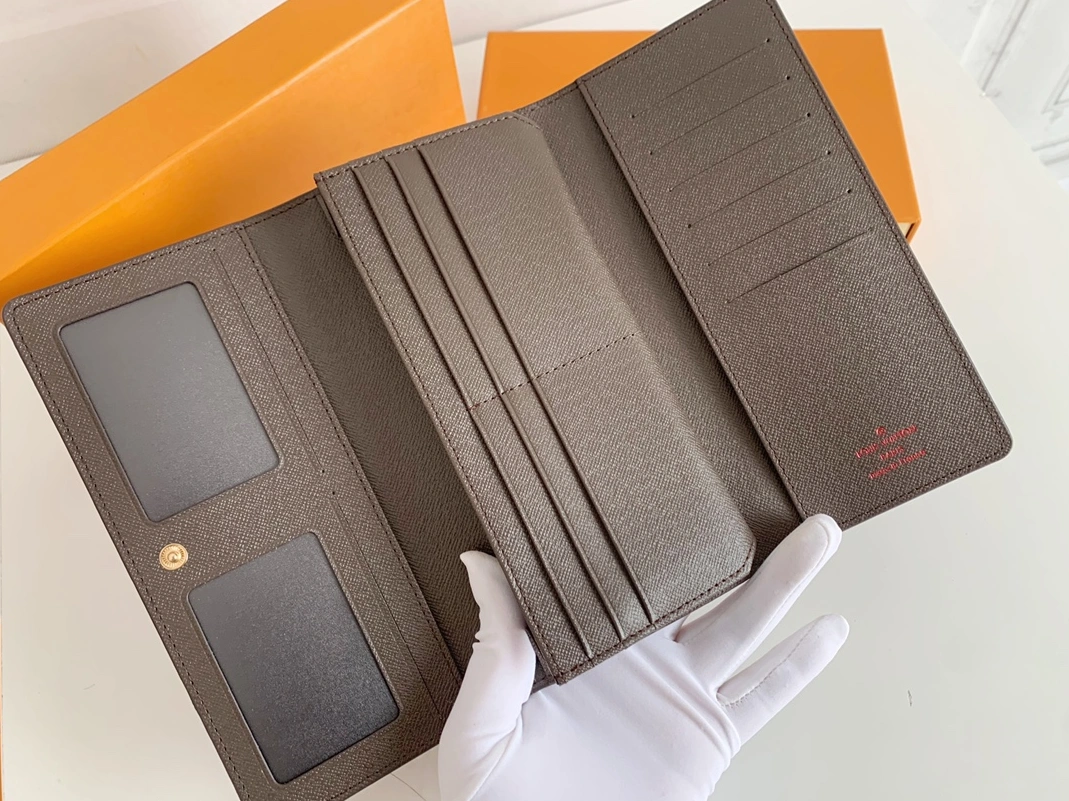 SportInspired 8170 Louis Vuitton LV Wallets For Women - Image 4