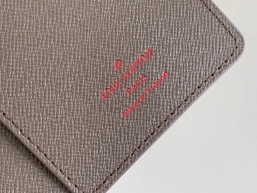 SportInspired 8170 Louis Vuitton LV Wallets For Women - Image 5