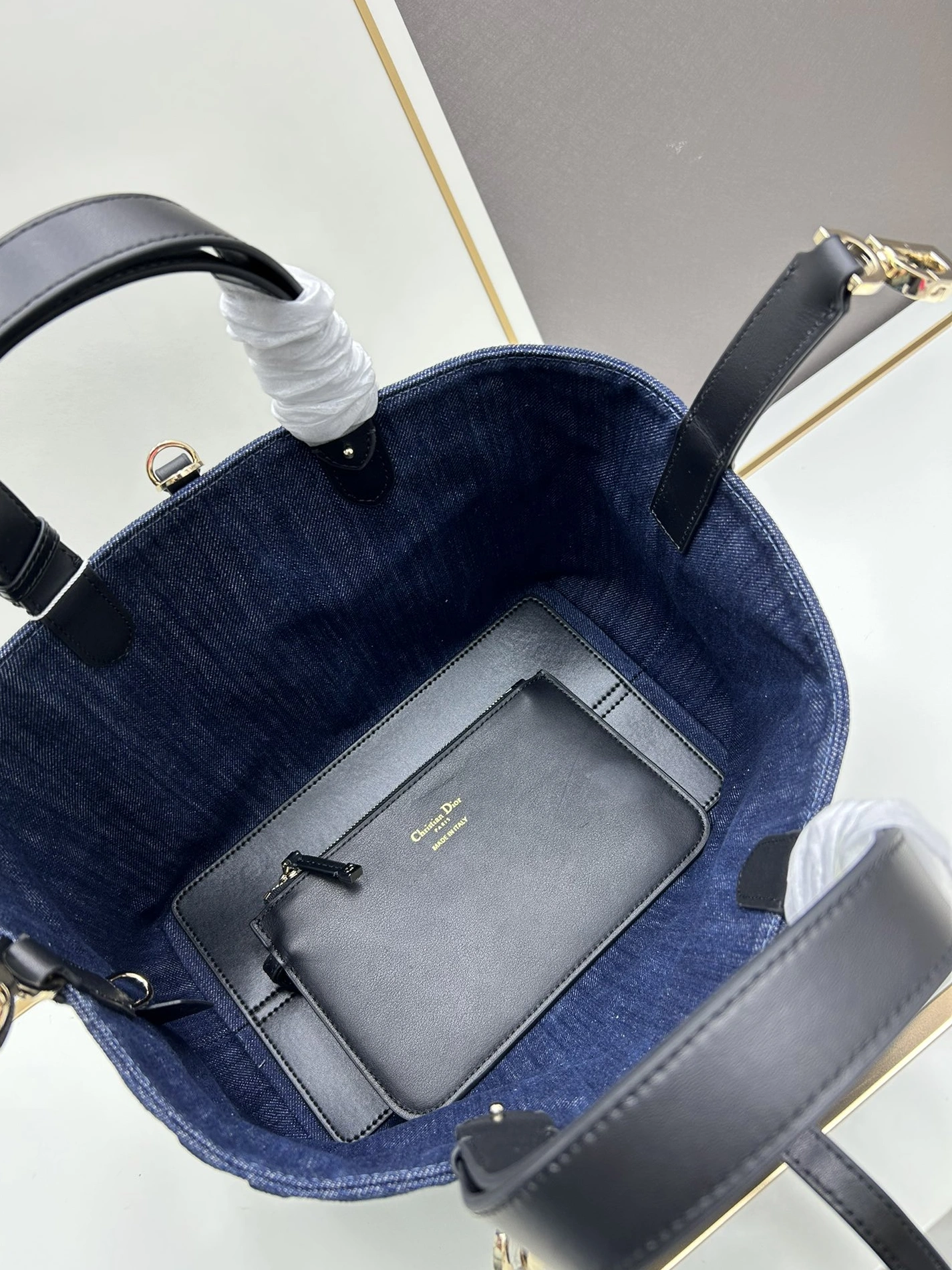 StreetReady 8475 Christian Dior AAA Quality Handbags For Women - Image 8