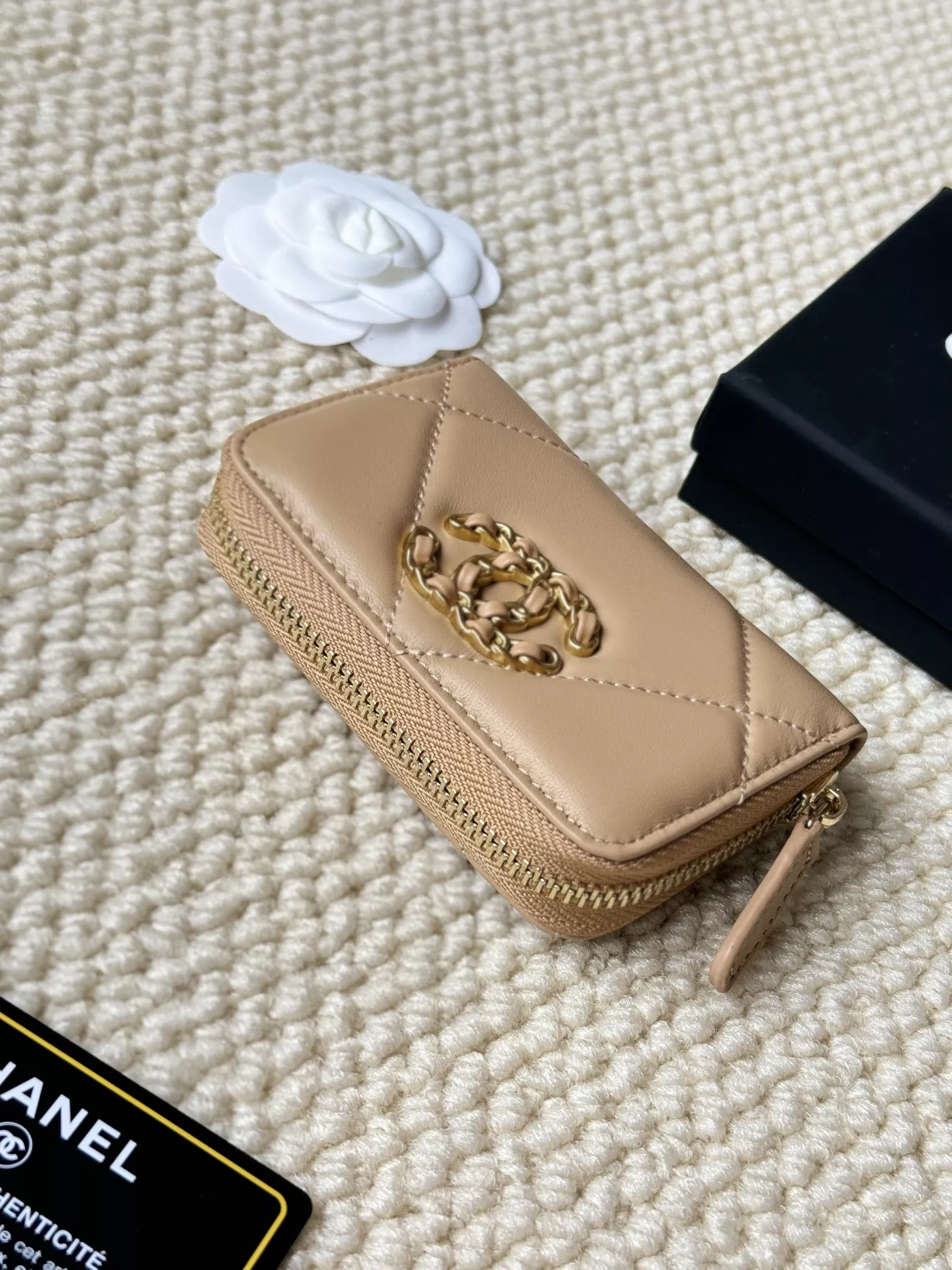 Stylish 8457 Chanel Card Case