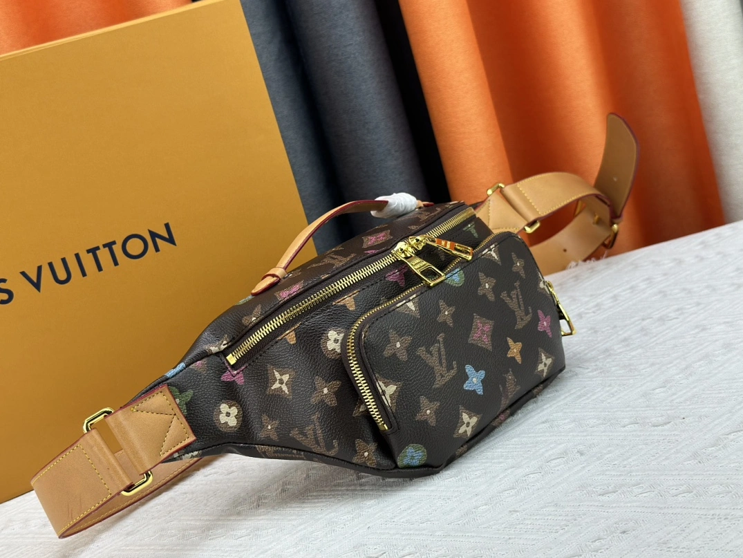 Timeless 2741 Louis Vuitton LV AAA Quality Belt Bags For Unisex - Image 3