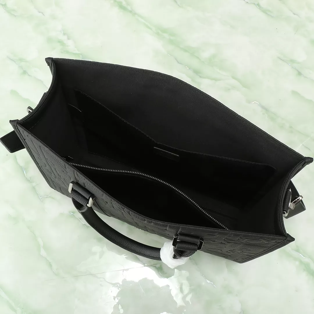 Timeless 9778 Christian Dior AAA Man Handbags - Image 6