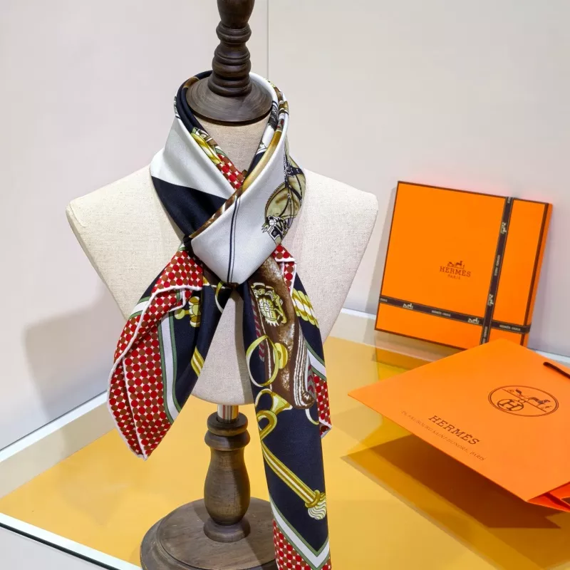 Trendsetting 5612 Hermes Silk Squares - Image 6