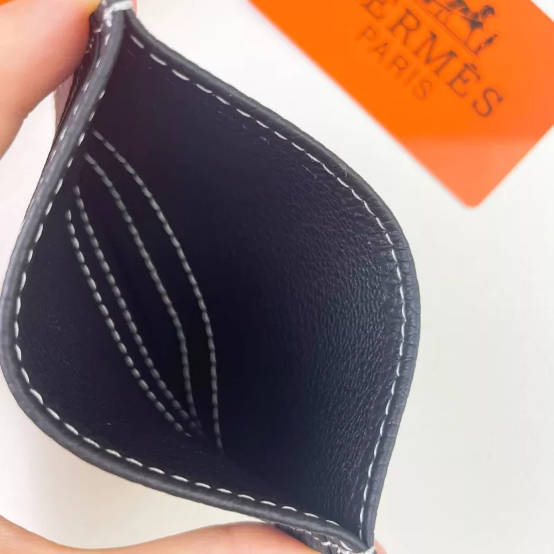Versatile 3788 Hermes Card Case - Image 3