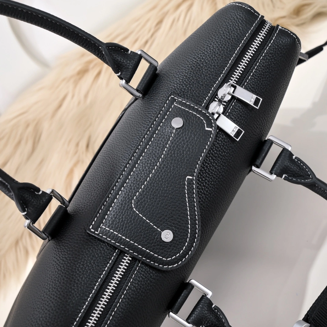 Versatile 5050 Christian Dior AAA Man Handbags - Image 5
