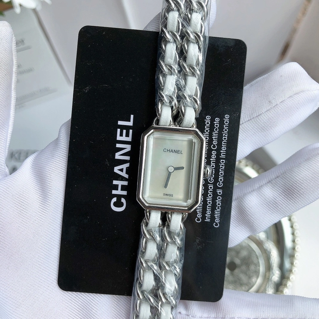 Vibrant 2981 Chanel Watches For Women