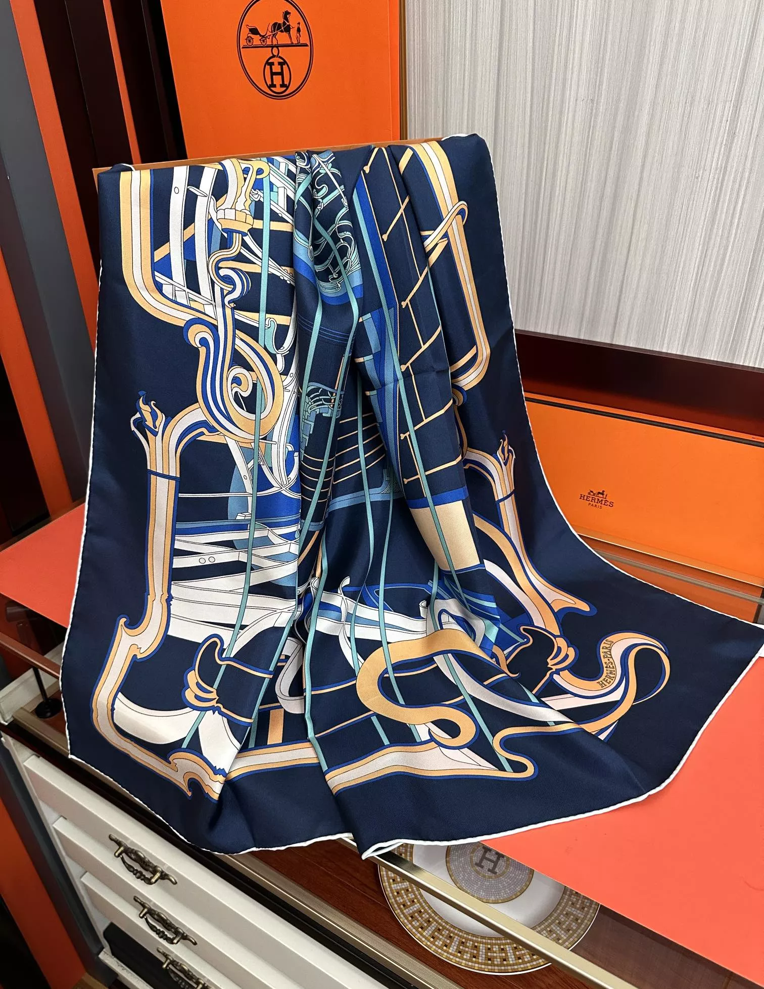 Vibrant 7182 Hermes Silk Squares - Image 5