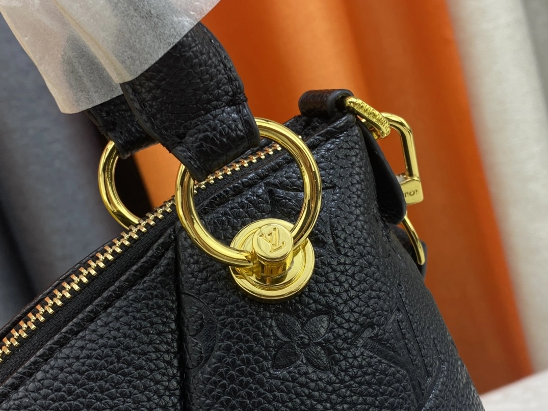 WellDesigned 939 Louis Vuitton AAA Quality Handbags For Women - Image 5