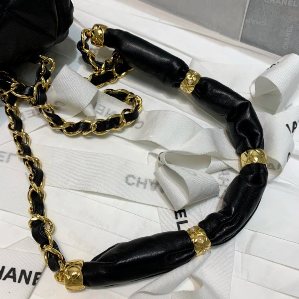 GoodFit CHANEL CHANELUTCH WITH CHAIN 1799 - Image 4