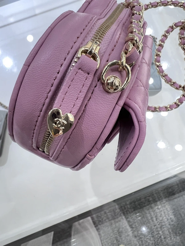 StreetReady CHANEL HEART CHANELUTCH WITH CHAIN 1784 - Image 3