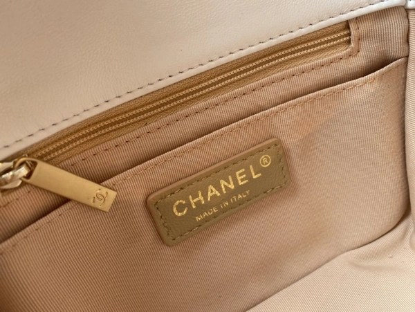 CHANEL FLAP BAG GoAnywhere 680 - Image 10
