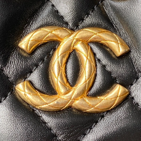 CHANEL SMALL BUCKET BAG WellDesigned 265 - Image 9