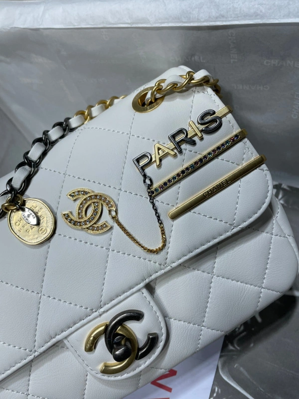 UrbanStyle CHANEL SMALL FLAP BAG 526 - Image 4