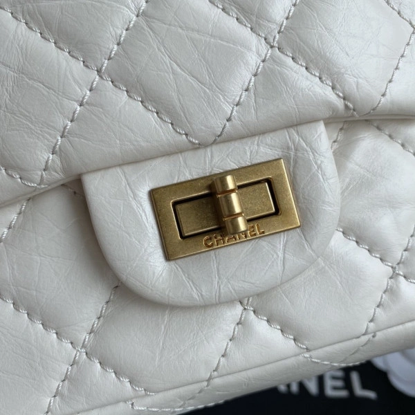 NewStyle CHANEL FLAP BAG 690 - Image 10