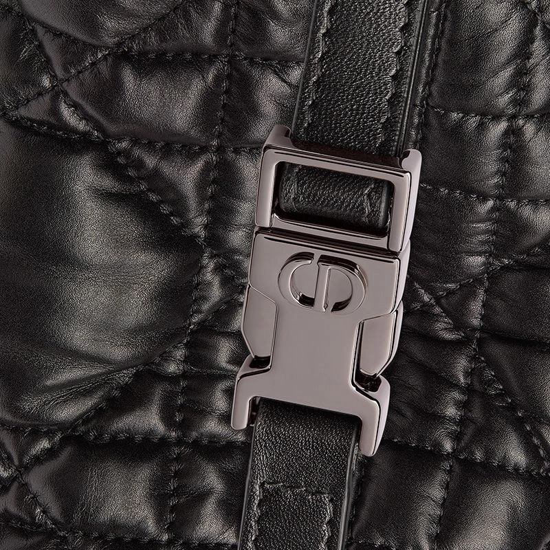 DiorTravel Nomad Pouch Cannage Calfskin Black - Image 4