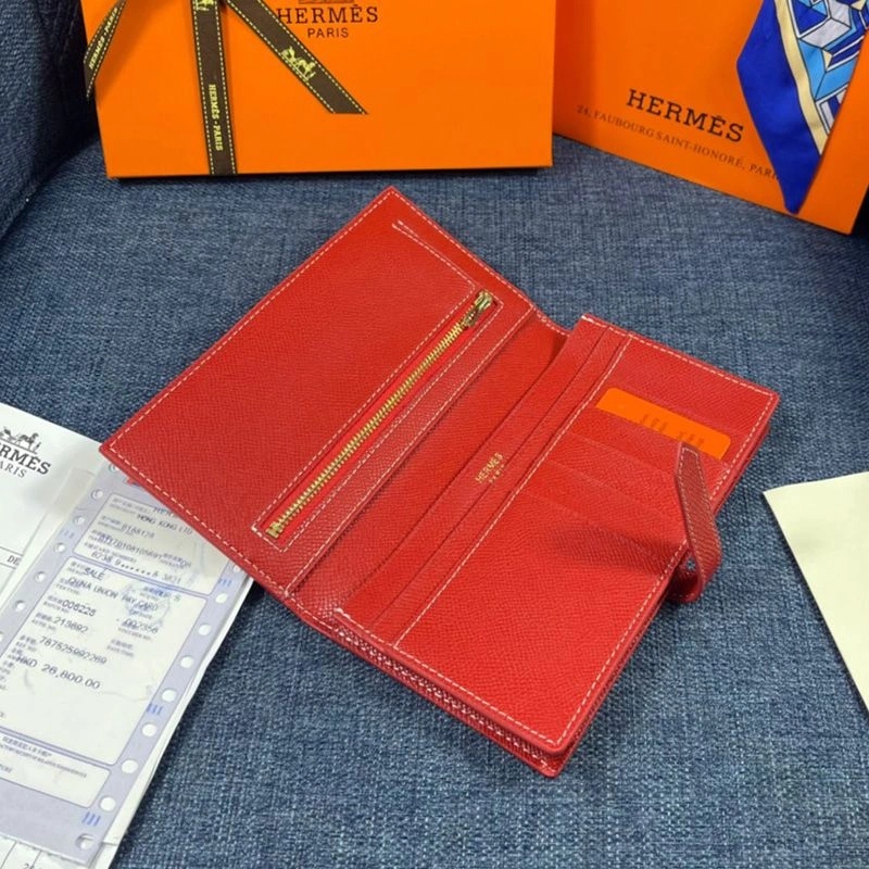 Hermes Bearn Wallet Epsom Leather Gold Hardware In Red - Image 3