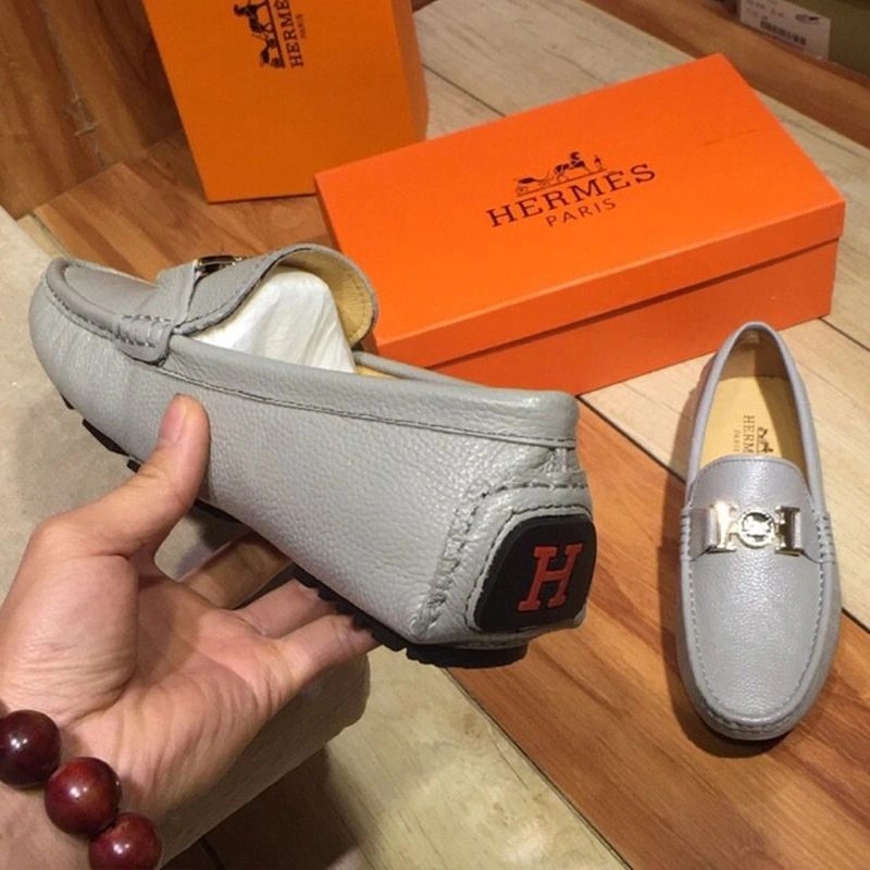 Hermes Loafers Men Togo Leather In Grey - Image 4