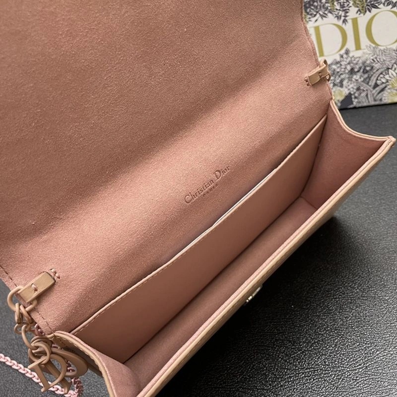 Lady Dior Pouch Ultramatte Cannage Lambskin with Diamond Motif Apricot - Image 5