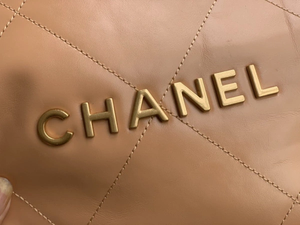 CHANEL 22 SMALL HANDBAG Fashionable 1623 - Image 4