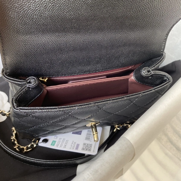 ModernLook CHANEL SMALL COCO HANDLE BAG 944 - Image 10