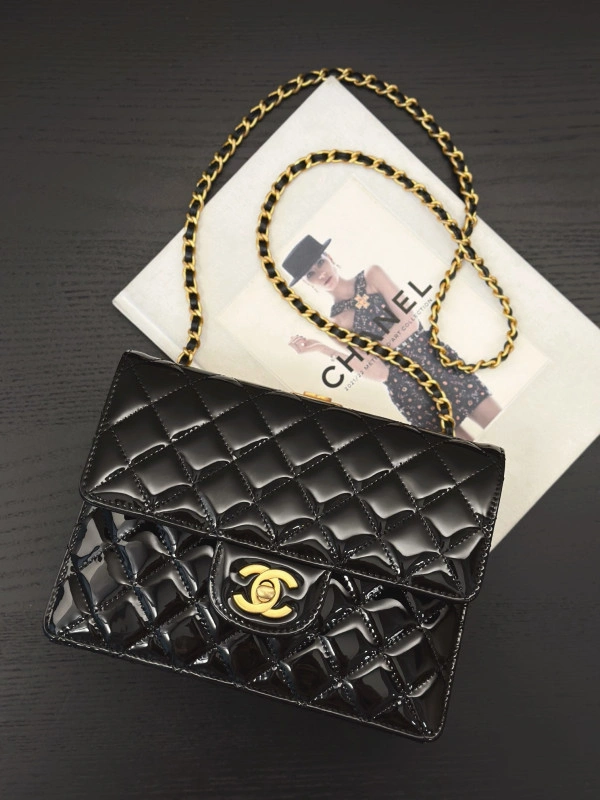 DailyWear CHANEL FLAP BAG 341 - Image 3